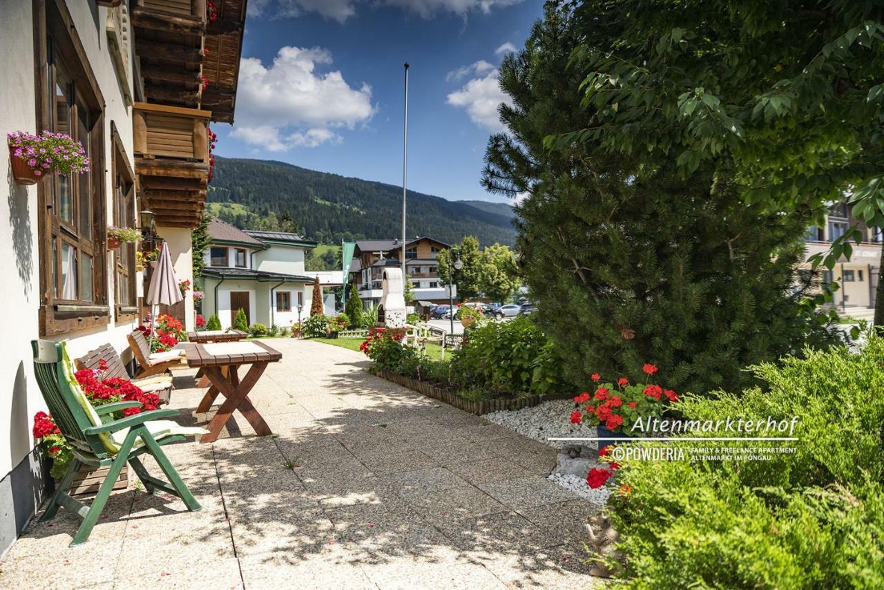 Powderia Family & Freelance Apartment In The Centre Of Ski Amade Altenmarkt im Pongau Exterior photo